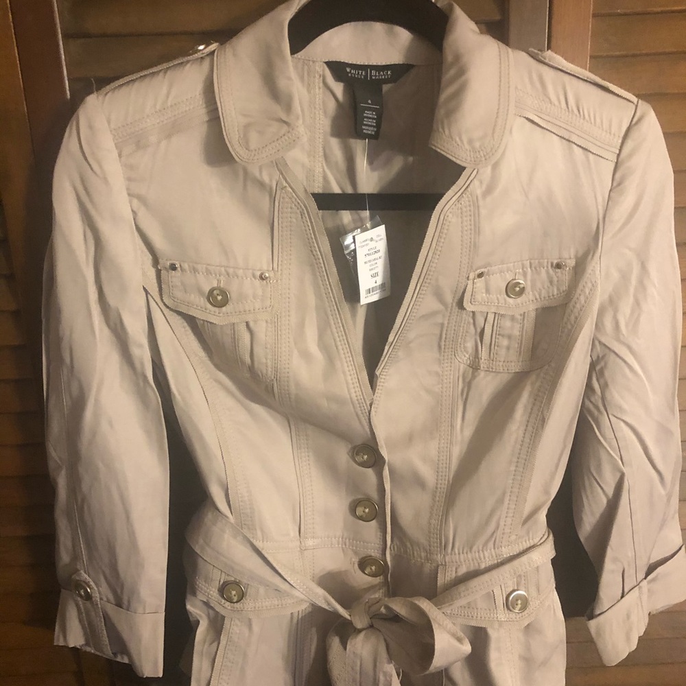 WHBM lightweight belted casual jacket biscotti NWT